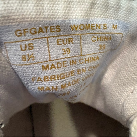 Guess Floral White and Pink Sneakers, women’s, Sz 8.5 - Picture 5 of 7